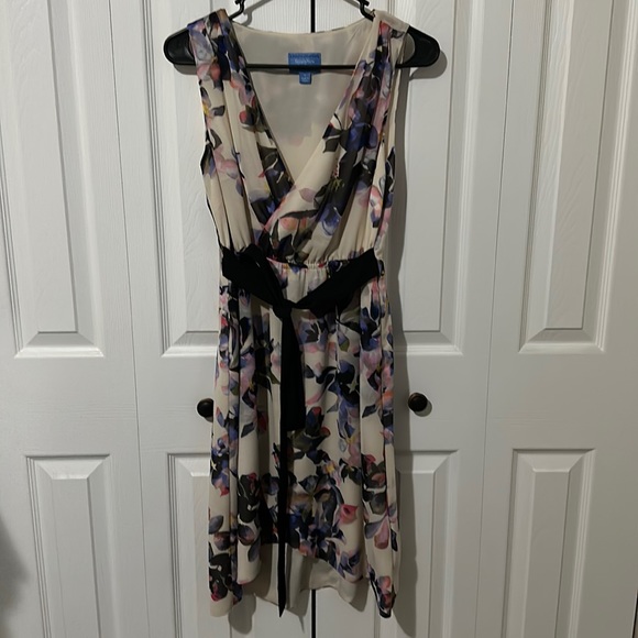 Simply Vera wang dress - Picture 1 of 6